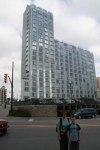 Oakeshotel.jpg